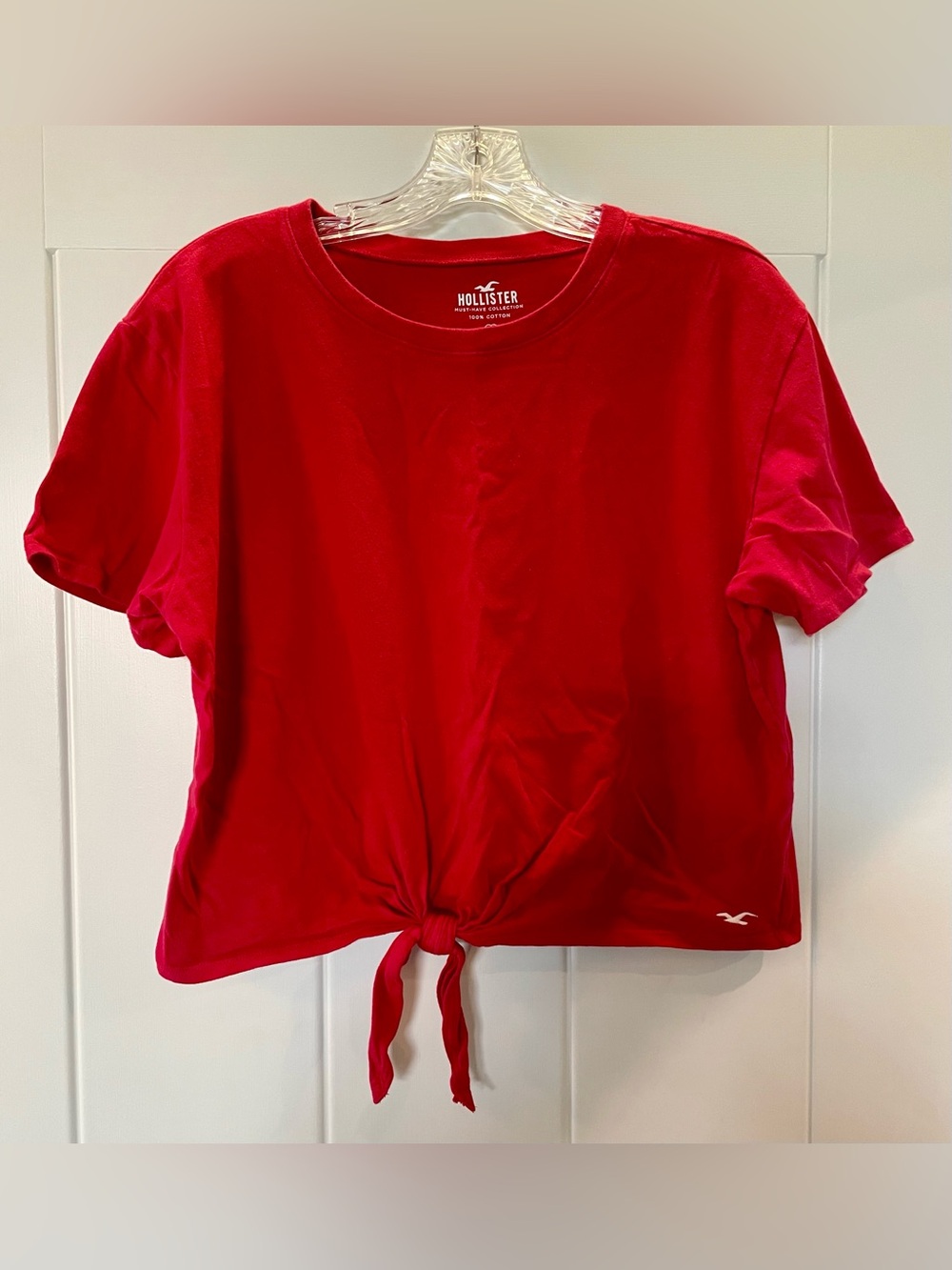 Hollister Red Tie-Front Short Sleeve Tee